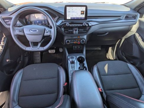 Used 2024 Ford Escape ST-Line w/ Cold Weather Package image 15