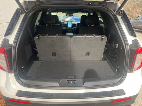 Certified 2023 Ford Explorer ST w/ Equipment Group 401A image 10