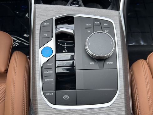 Used 2026 BMW i4 eDrive40 w/ Premium Package image 12