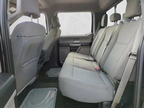 Used 2017 Ford F150 XLT w/ Equipment Group 302A Luxury image 18