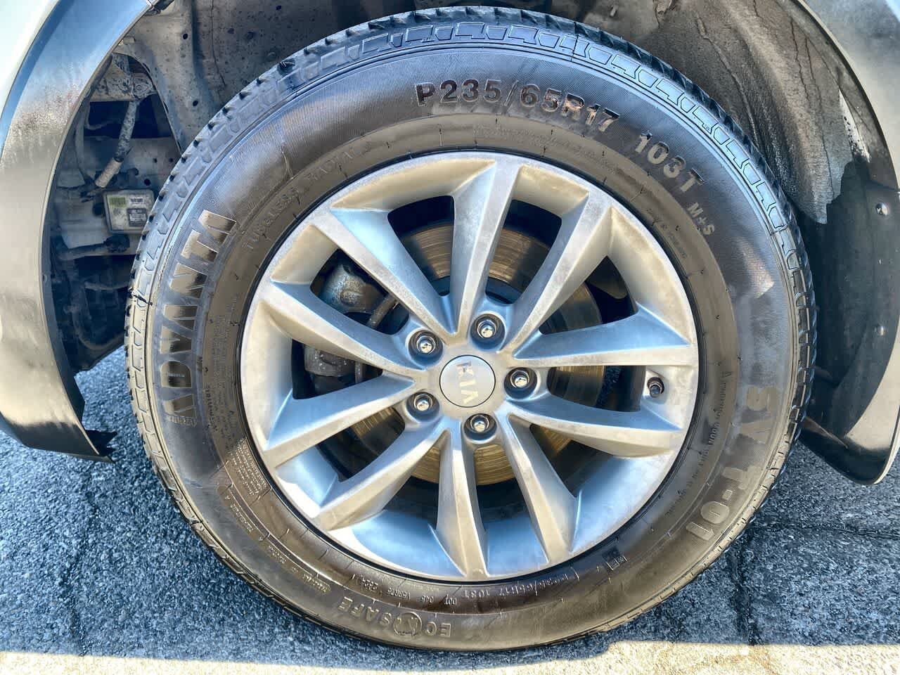 Used 2018 Kia Sorento AWD image 10
