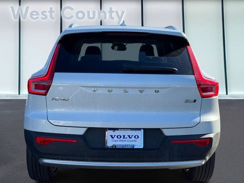 Certified 2023 Volvo XC40 B5 Plus w/ Protection Package Premier image 6