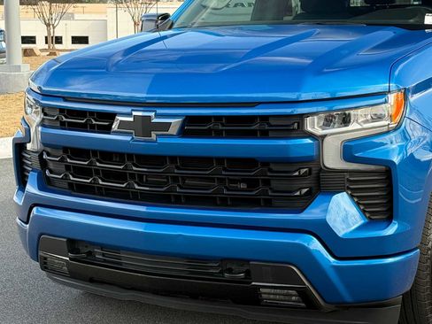 Used 2024 Chevrolet Silverado 1500 RST image 9