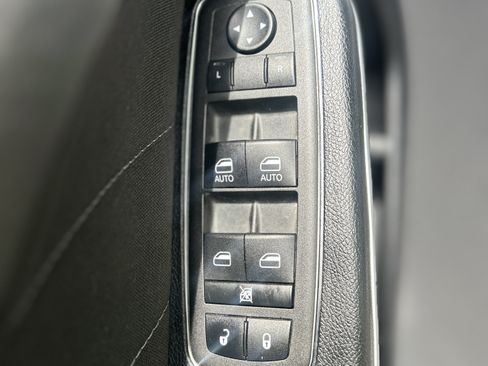 Used 2023 Dodge Charger R/T w/ Navigation & Travel Group RWD image 29