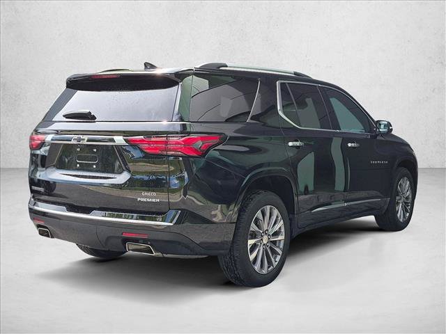 Used 2023 Chevrolet Traverse Premier FWD image 5