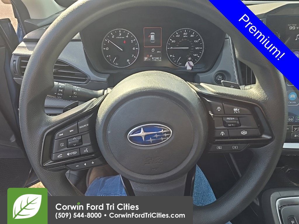 Used 2024 Subaru Crosstrek 2.0i Premium AWD/4WD image 2