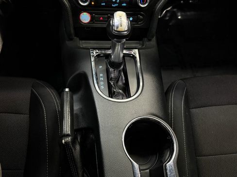 Used 2015 Ford Mustang Coupe image 30