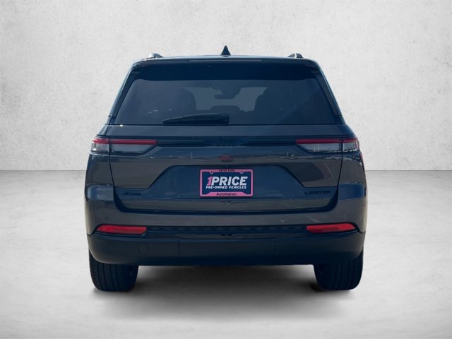 Certified 2025 Jeep Grand Cherokee Limited w/ Black Appearance Package AWD/4WD image 7
