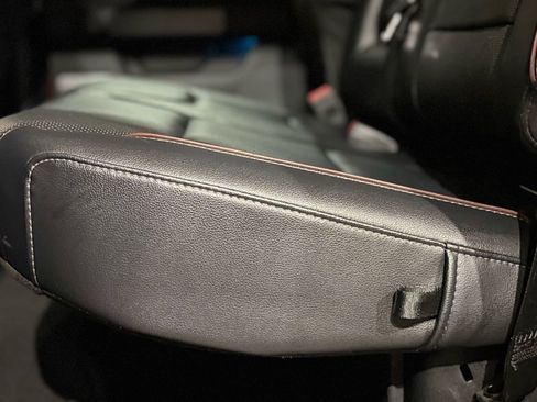 Used 2023 Ford F150 Lariat image 43