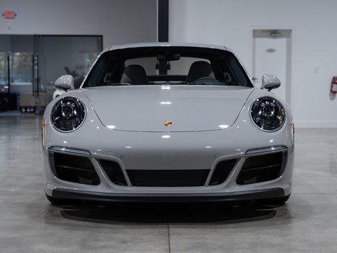 Used 2019 Porsche 911 Carrera GTS image 9
