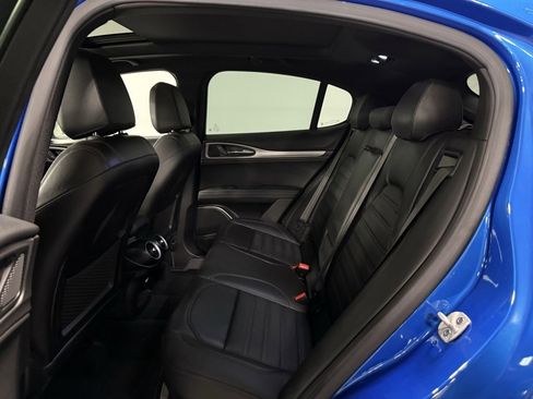 Used 2021 Alfa Romeo Stelvio Ti Sport image 16