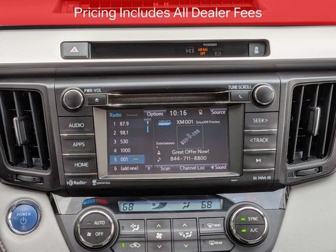 Used 2016 Toyota RAV4 XLE AWD/4WD image 19