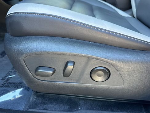 Used 2024 Honda Prologue Touring image 15