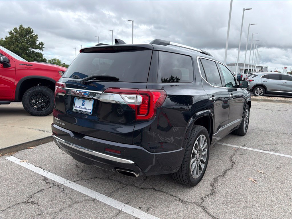Used 2021 GMC Acadia Denali w/ Denali Technology Package FWD image 3