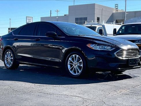 Used 2020 Ford Fusion SE FWD image 1