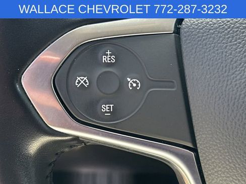 Used 2020 Chevrolet Traverse LT FWD image 23