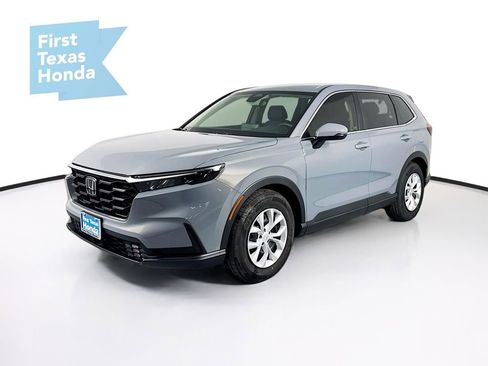 Used 2026 Honda CR-V LX image 3