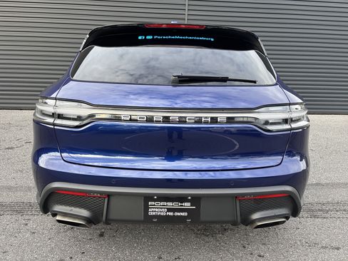 Used 2026 Porsche Macan AWD/4WD image 4