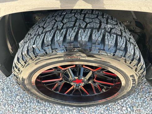 Used 2016 Toyota 4Runner Limited AWD/4WD image 42