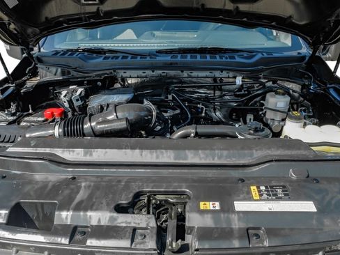 Used 2023 Ford F350 4x4 Crew Cab Super Duty image 55