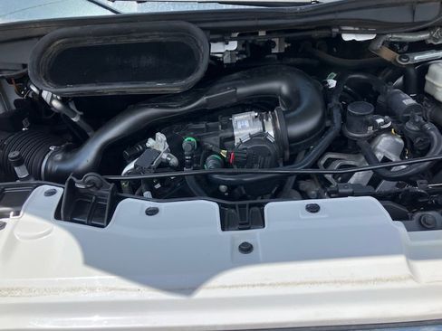 Used 2021 Ford Transit 350 XLT image 15