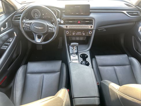 Used 2025 Genesis G70 2.5T RWD image 22
