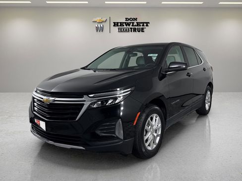 Used 2023 Chevrolet Equinox LT image 1