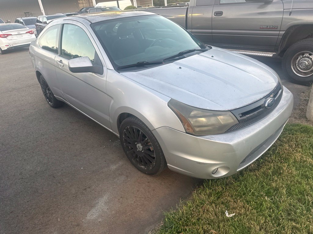 Used 2009 Ford Focus SES FWD image 3