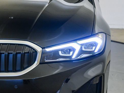 Used 2026 BMW 330i Sedan w/ Premium Package RWD image 9