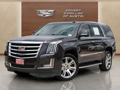 Used 2018 Cadillac Escalade Luxury AWD/4WD image 1