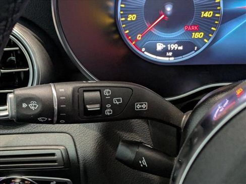 Used 2022 Mercedes-Benz GLC 300 GLC 300 image 13