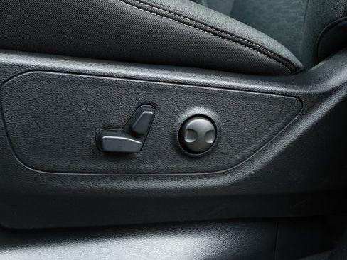 New 2026 RAM 1500 Big Horn RWD image 23