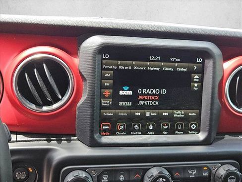 Used 2021 Jeep Wrangler Unlimited Rubicon AWD/4WD image 12