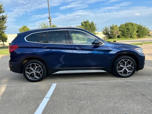 Used 2018 BMW X1 sDrive28i w/ Premium Package FWD image 5