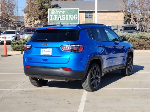 New 2026 Jeep Compass Latitude image 4