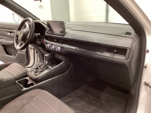 Used 2025 Honda CR-V Sport image 18
