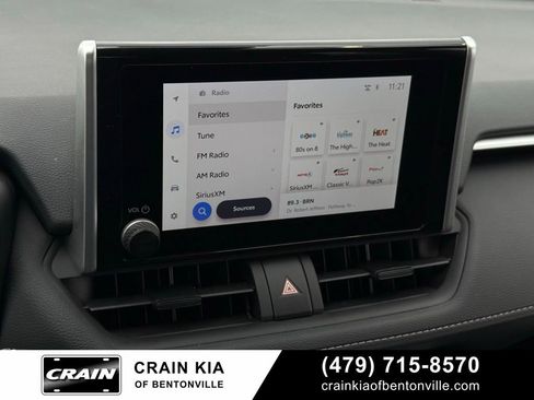 Used 2025 Toyota RAV4 XLE image 16