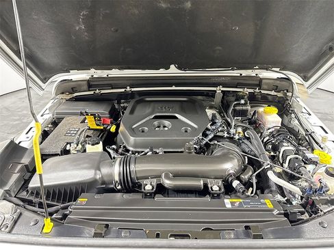 Used 2024 Jeep Wrangler Sport S image 26