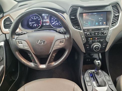 Used 2018 Hyundai Santa Fe Sport image 22