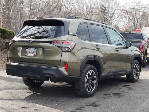 Used 2026 Subaru Forester Premium image 3