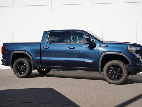 Used 2022 GMC Sierra 1500 Elevation w/ X31 Off-Road Package image 2