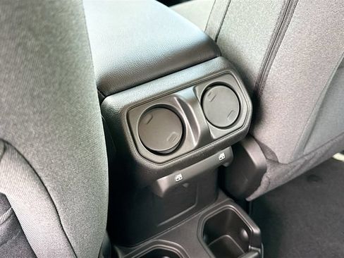New 2026 Jeep Gladiator Sport AWD/4WD image 18