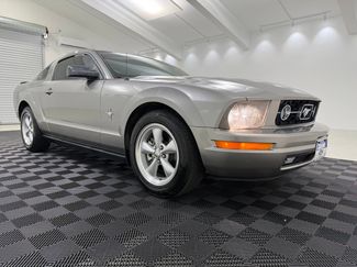 Used 2008 Ford Mustang Premium RWD video 1