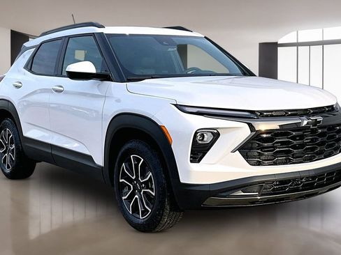 New 2026 Chevrolet TrailBlazer ACTIV w/ Convenience Package image 2