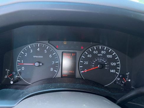 Used 2017 Nissan NV 3500 SL RWD image 7