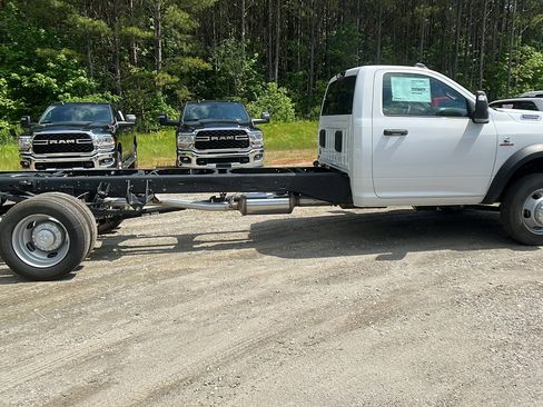 New 2025 RAM 5500 Tradesman image 7