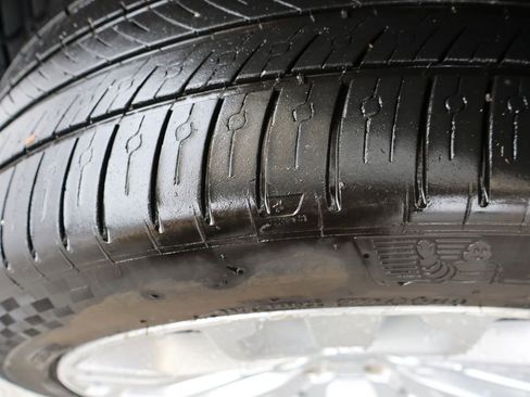 Used 2019 Land Rover Range Rover Sport HSE image 45