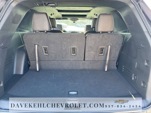 Used 2023 Chevrolet Traverse Premier image 31