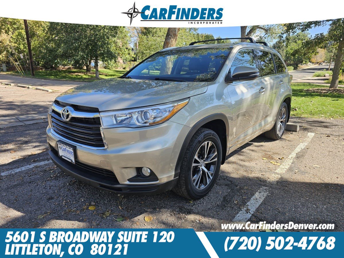 Used 2016 Toyota Highlander XLE AWD/4WD image 1