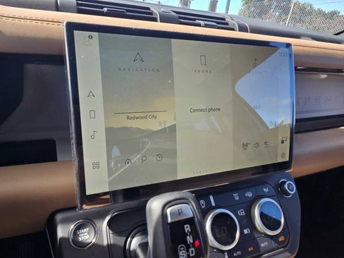 New 2026 Land Rover Defender 110 X-Dynamic SE AWD/4WD image 27